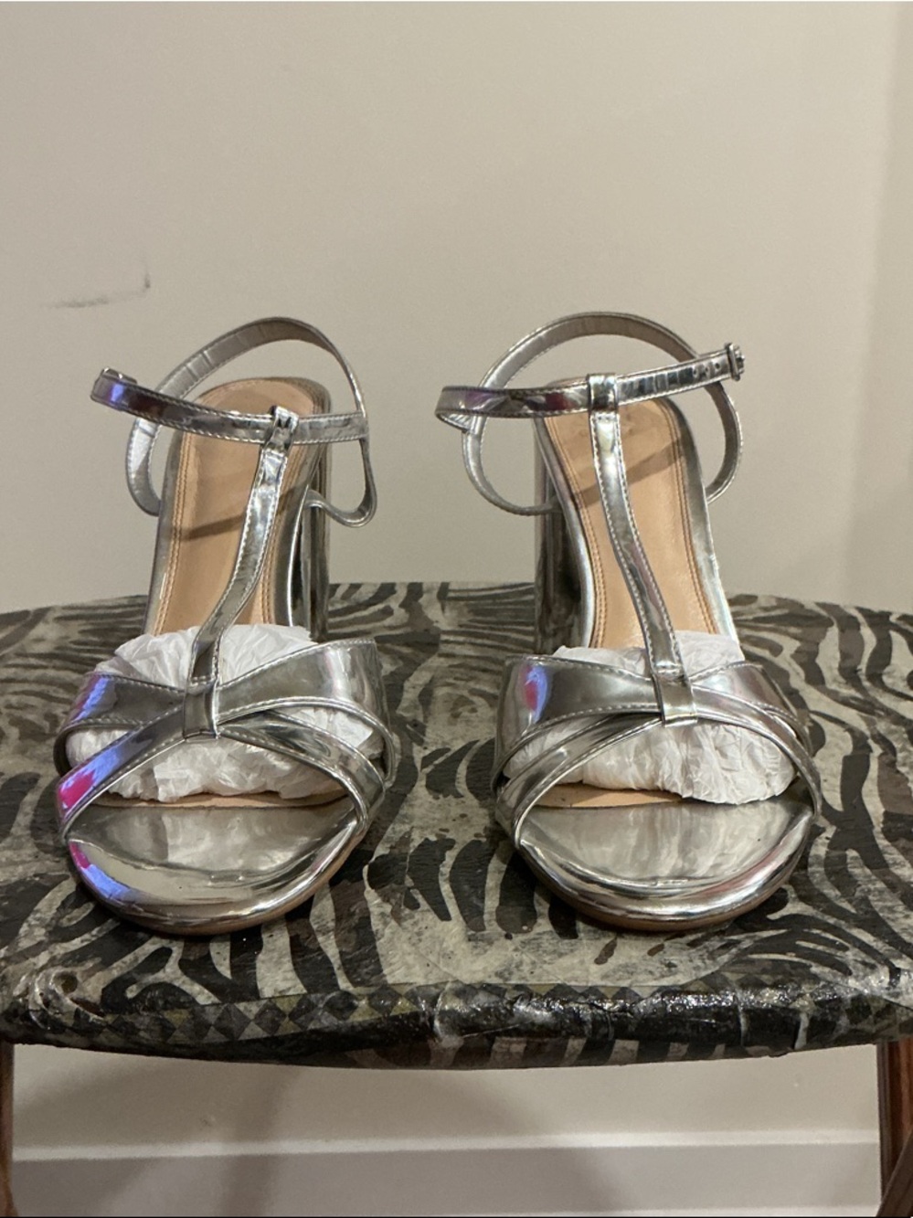 GIANNI BINI T-Strap Women's Dress Sandals